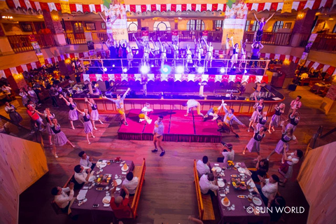 Da Nang: Ba Na Hills, Golden Bridge & Fantasy Park Adventure Group Tour