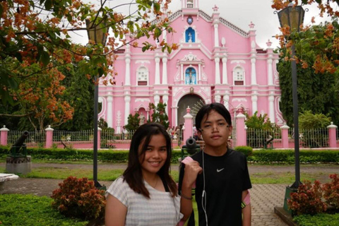 Manila Villa Escudero Private Day Tour with Lunch