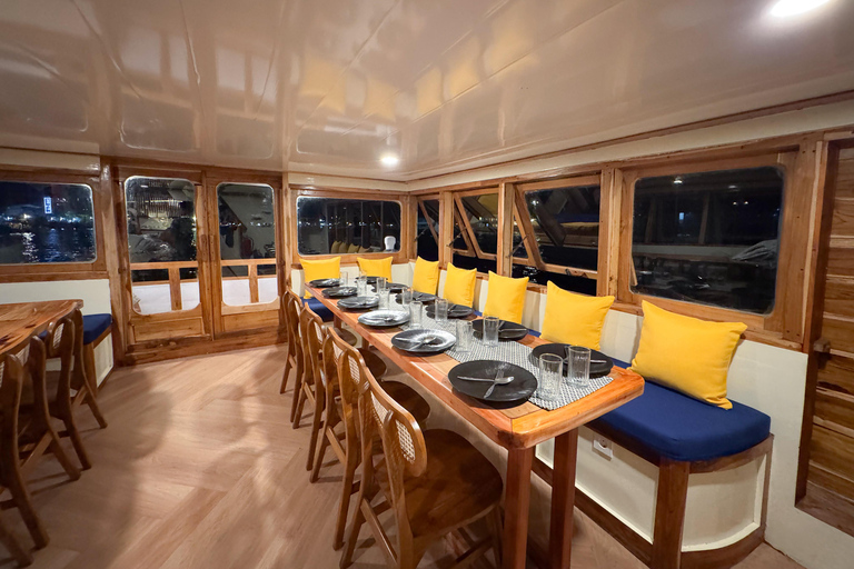 Labuan Bajo: 3-Day Komodo Island Cruise & LandTour, 15 Stops Superior Boat Sharing Room + Overland, Park Fee Excl.