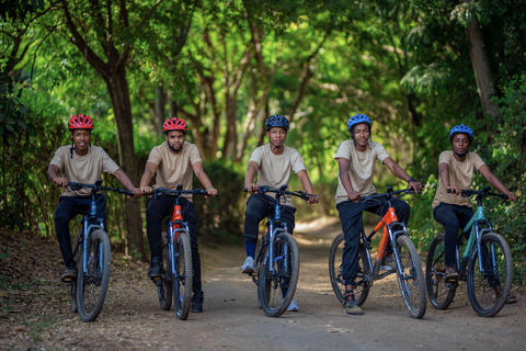 Tour guidato in bicicletta nella località di Landevor ad ArushaTour guidato in bici nella località di Landevor ad Arusha
