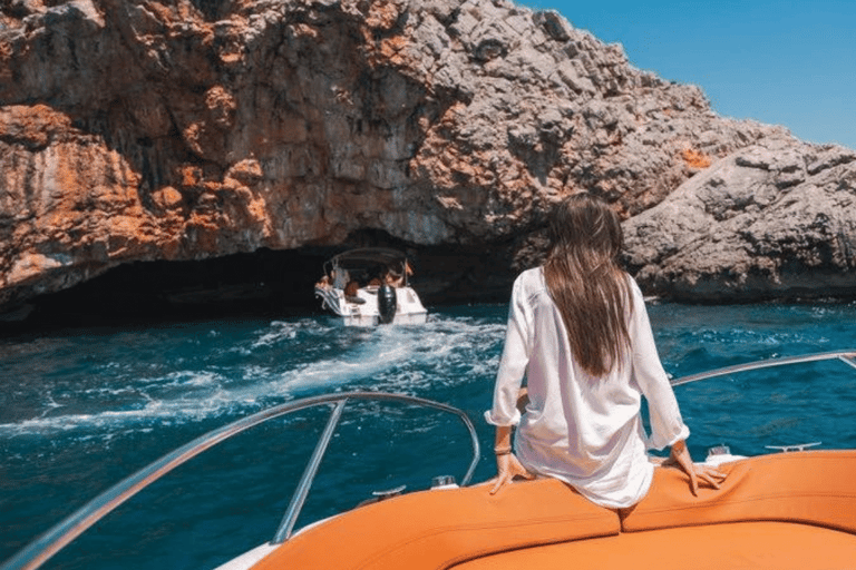Kotor : Excursión en grupo en lancha rápida a la Cueva Azul