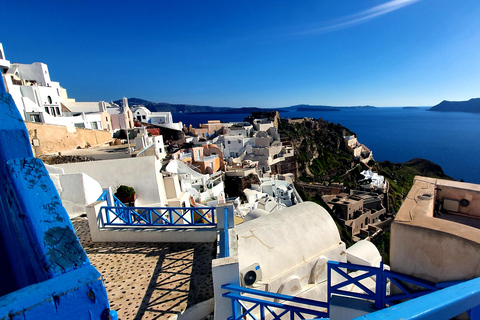 Cruise-Friendly Santorini Tour: Pyrgos, Oia & Fira Gems
