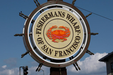 SF: CA Academy of Sciences & Hop-on Hop-off Tour (Save 15%)