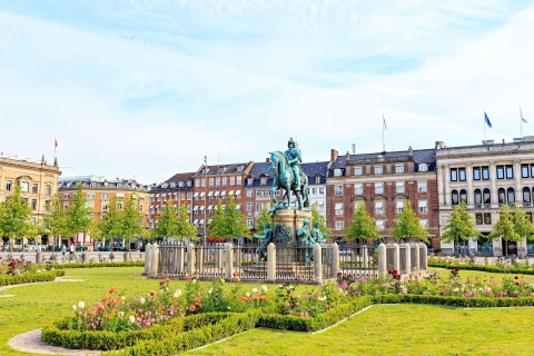 Copenhagen City, Old Town, Nyhavn, Architecture Walking Tour 4-hour: Old Town, Marble Church & Rosenborg Castle