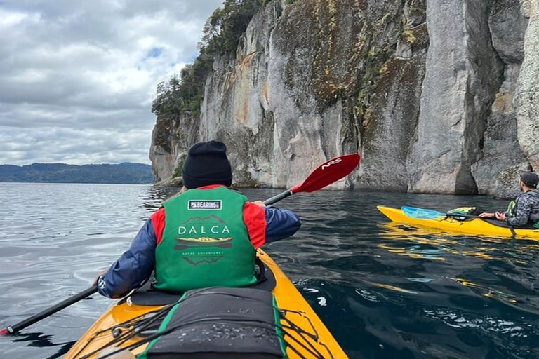Villa la Angostura: Half Day Kayak Tour with Picnic