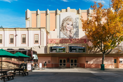 Pigeon Forge: biglietto d'ingresso al parco tematico DollywoodBiglietto d'ingresso per 1 giorno al parco a tema Dollywood