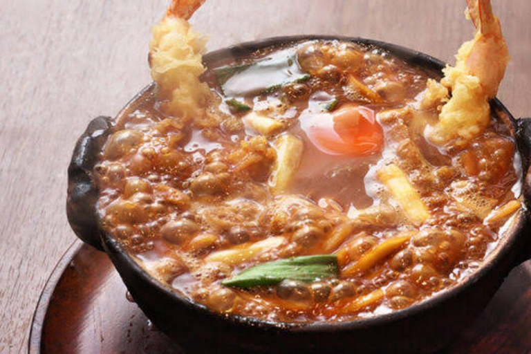 Tour clássico por Nagoya com van particular