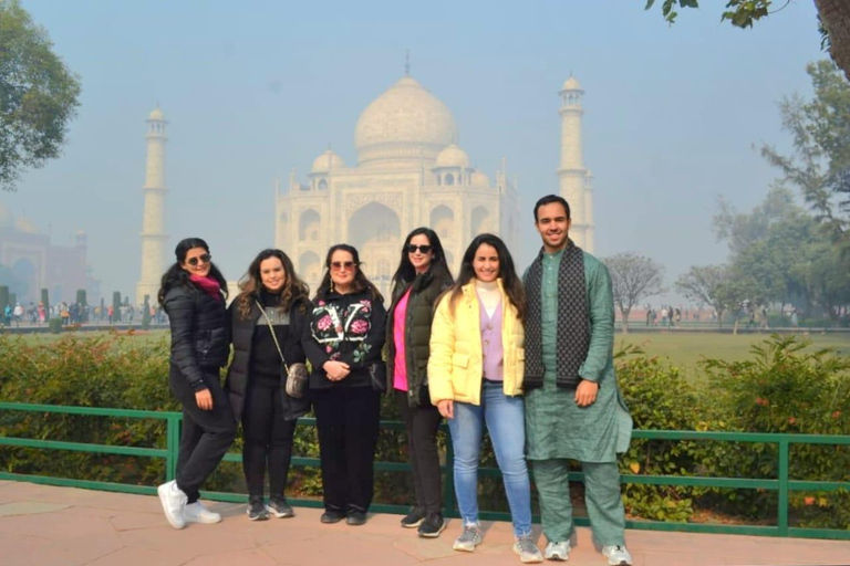 Taj Mahal Tour With Professional Photoshoot And Guide Taj Mahal Tour With Professional Photoshoot And Guide
