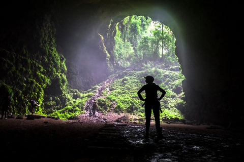 Yogyakarta: Visita à gruta de Jomblang e à gruta de Pindul com almoço