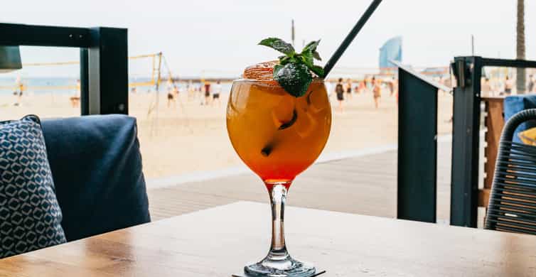 Barcelona: Icebar Experience at the Beach + 1 Drink photo 14