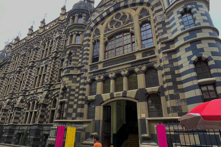 Medellin: historische stadstour met metrokabel en tramTour in het Spaans