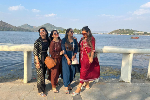 Udaipur: Heritage & Culture Walking Tour with Guide Udaipur: Heritage and Cultural Walking Tour