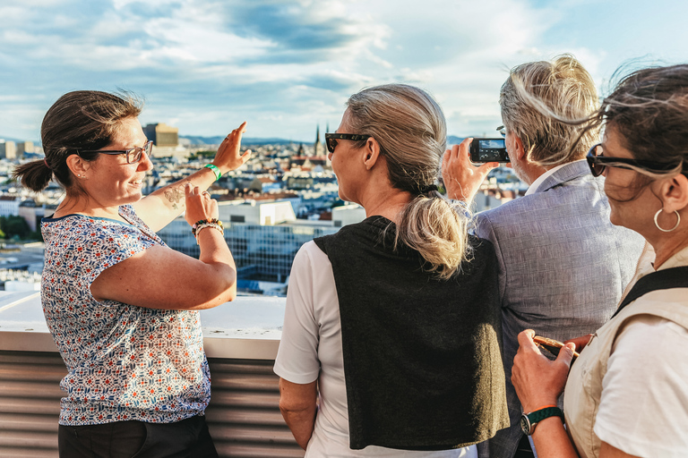 Vienna: Guided Walking Tour of City Center HighlightsShared Tour in German