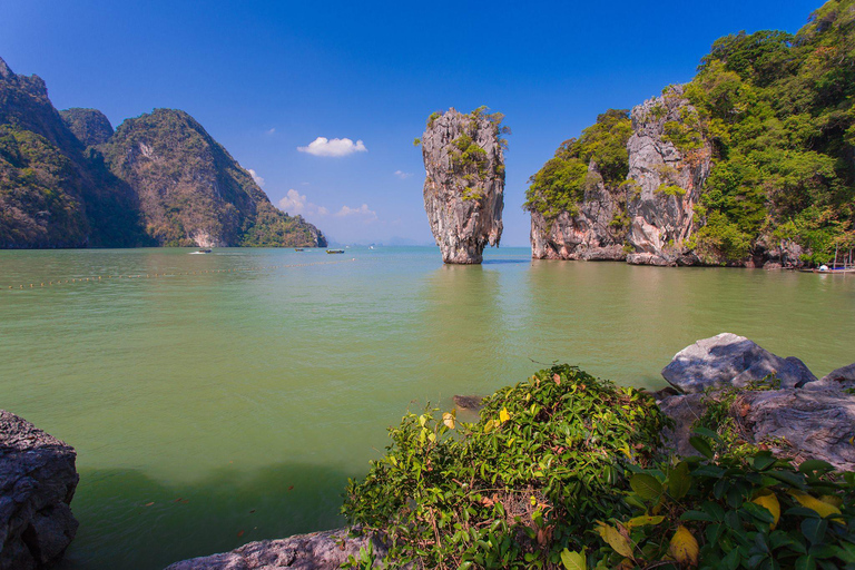 Phuket : Excursion d&#039;une journée en hors-bord dans les îles James Bond et Khai