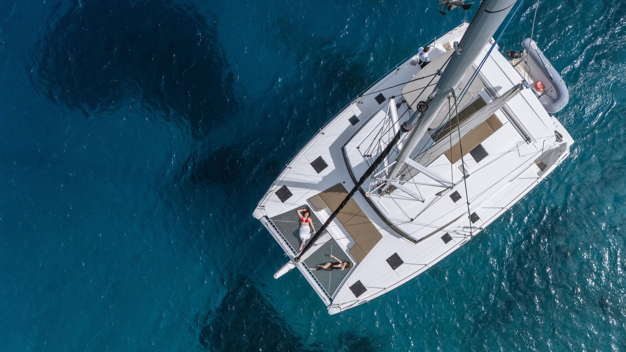 Heraklion: Segeln mit dem Katamaran zur Insel Dia mit Mittagessen & Getränken