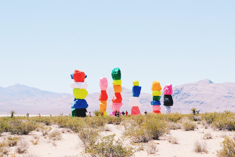 Las Vegas: Valley of Fire Seven Magic Mountains Welcome Sign