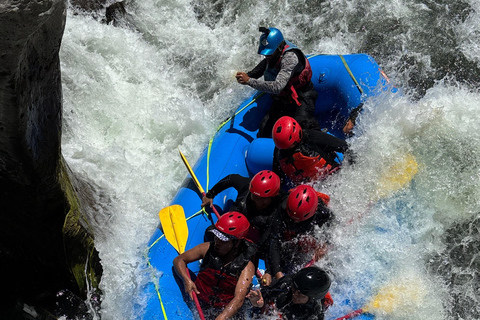 阿雷基帕Chili河漂流探险（含接送）阿雷基帕：Chili 河漂流探险（含接送）