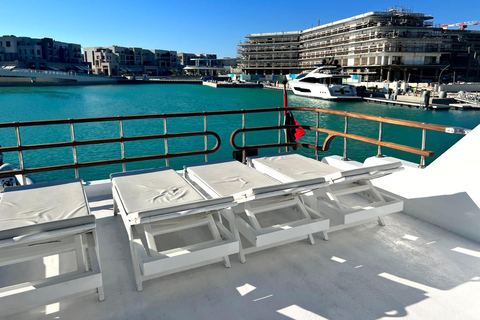 Hurghada: Luksusowa prywatna wycieczka jachtem z lunchem i atrakcjami