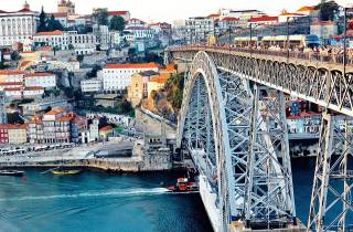 Lissabon nach Porto mit Óbidos-Nazaré-Fátima-Coimbra-Aveiro