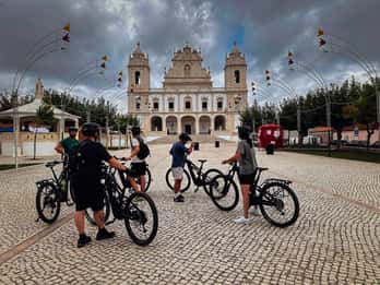Tour de Lagoa da Ervedeira en E-bike et Stand Up Paddle