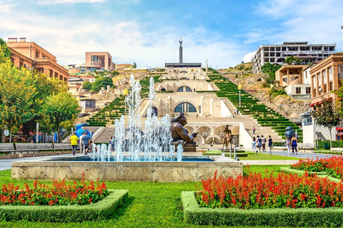 Yerevan: City Highlights Tour with Local Guide