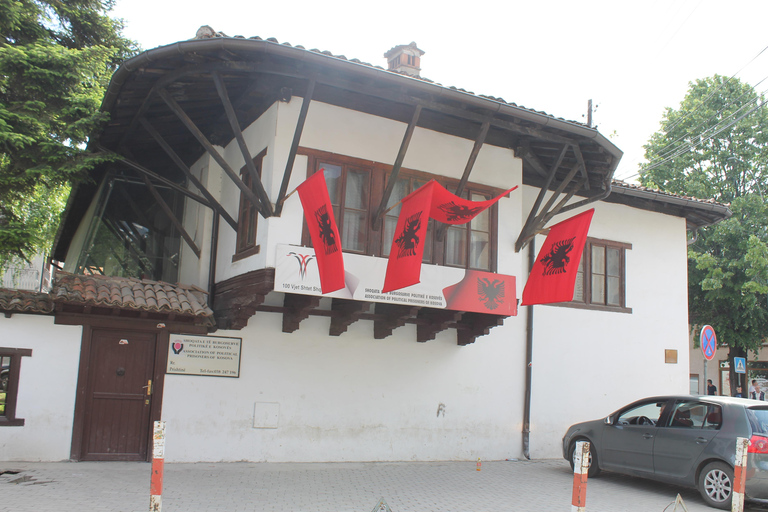 From Skopje:Kosovo in a Day-Group Tour to Pristina & Prizren
