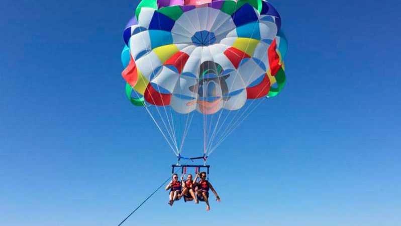 Punta Cana: Esperienza di paracadutismo con servizio di prelievo in hotel