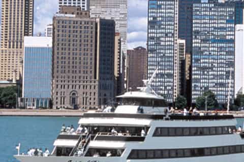 Chicago Fireworks Buffet Dinner Cruise