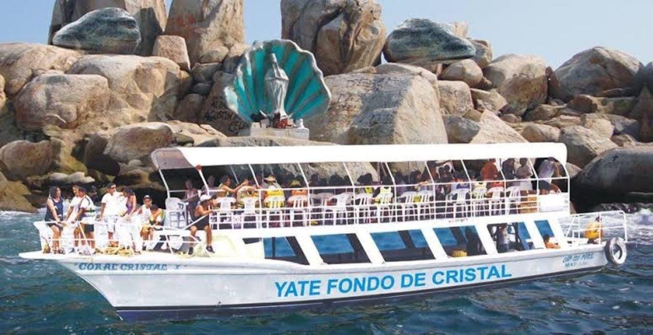Acapulco: Crystal Bottom Bootstour zur Insel La Roqueta