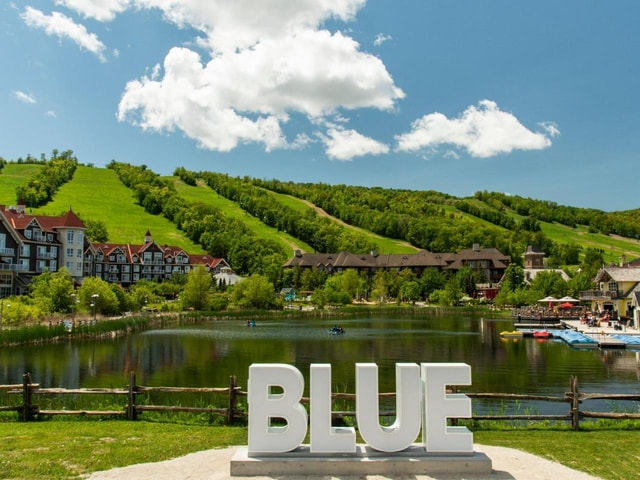 Toronto: Voyage Blue Mountain Village Private Day Trip