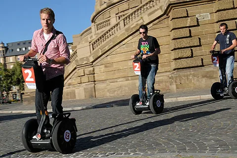 Tour en Segway: Ayuntamiento, Torre del Agua y Ehrenhof