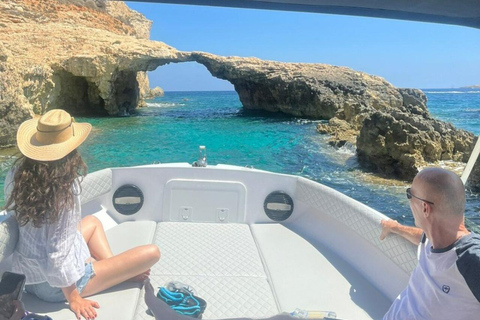 Malta: Private Boat Trip to Blue Lagoon & Crystal Lagoon 4 Hours