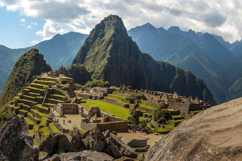 Machu Picchu 2-Day Train Adventure