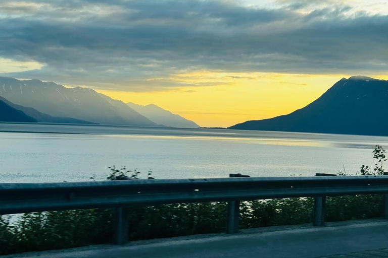 Seward to Anchorage Scenic Tour with Airport drop-off