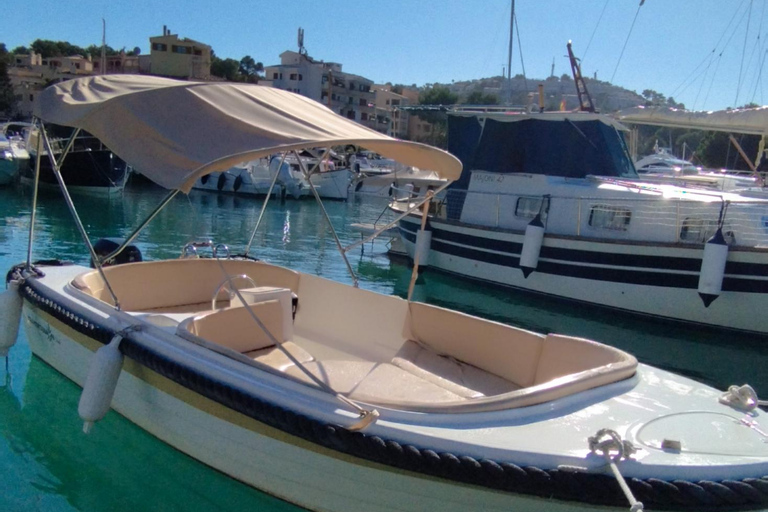 Bootverhuur zonder vaarbewijs ( Santa Ponsa )Sunset bootverhuur zonder vaarbewijs ( Santa Ponsa )