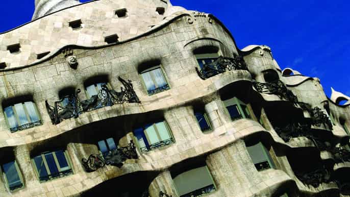 barcelona highlights small group tour
