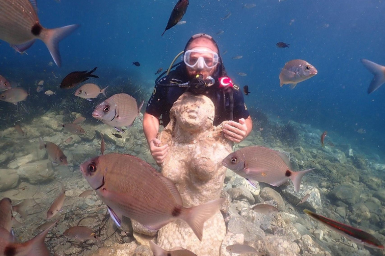 Kuşadası: Boat Trip with Scuba Diving, Snorkeling, and Lunch