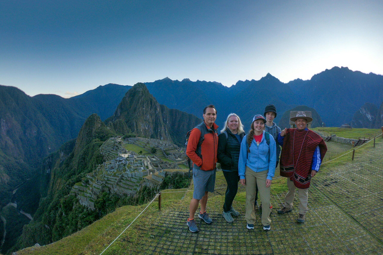 From Cusco: Machu Picchu 2-Day Train Tour with Hotel