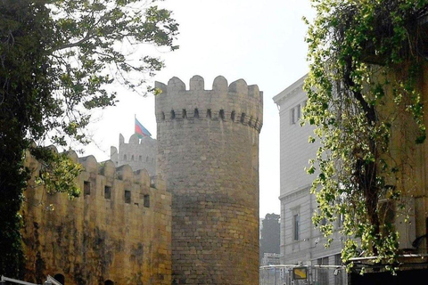 Baku: F1 Circuit Walking Tour with Local Guide