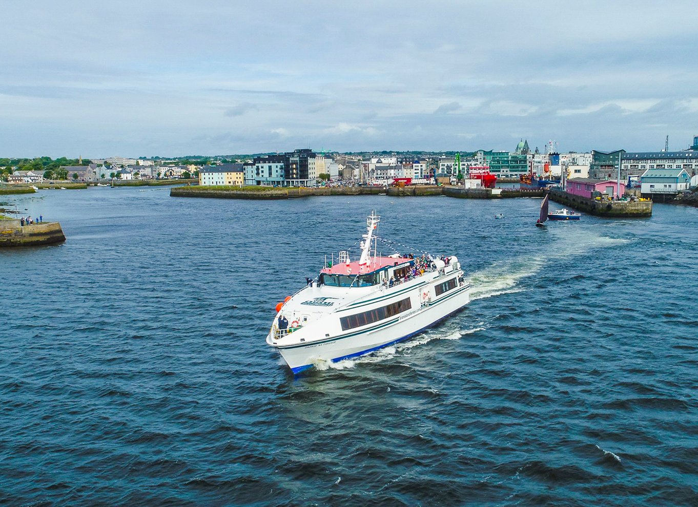 Fra Galway: Dagskrydstogt til Aran-øerne og Moher-klipperne