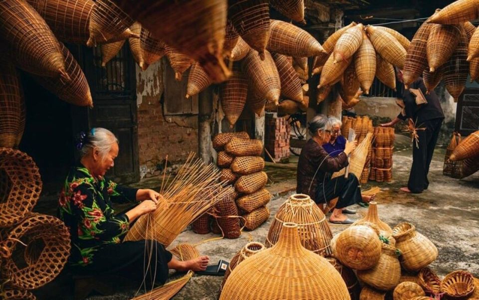 From Hanoi: Bamboo Fish Trap Village & Soy Sauce Village 1-D