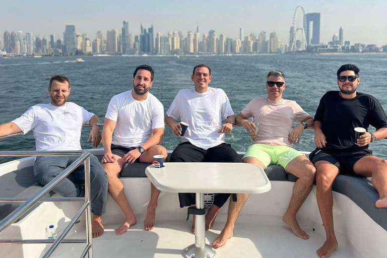 Private Luxury Yacht Tour Dubai BEST VALUE: 3 Hours + Complimentary e-Shisha