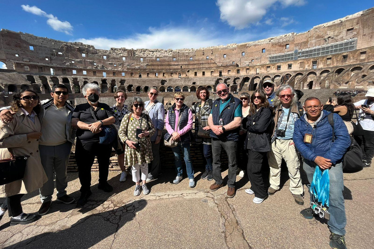 Rome: Special Colosseum Tour with access to Gladiator's Gate Arena Spanish Tour