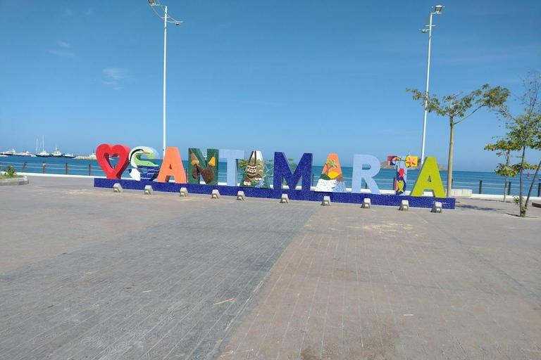 SANTAMARTA: Panoramic CITY TOUR of History and Culture, in Chiva