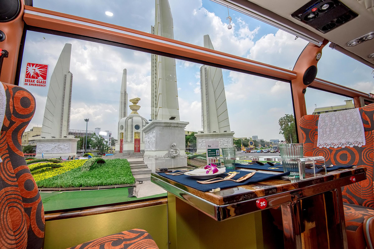 Bangkok : visite en bus à impériale avec repas Michelin et 20 sites emblématiquesMenu halal (déjeuner, dîner, soirée)