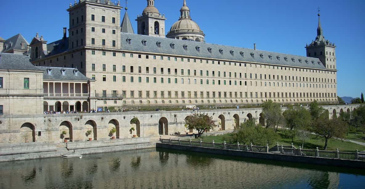 El Escorial & Basilica of the Valley 5-Hour Guided Tour