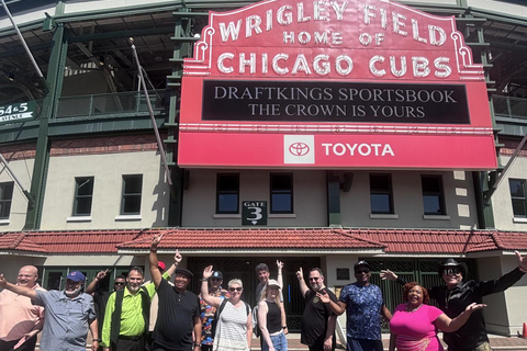 The Serial Killer & Iconic Chicago Landmarks Bus Tour