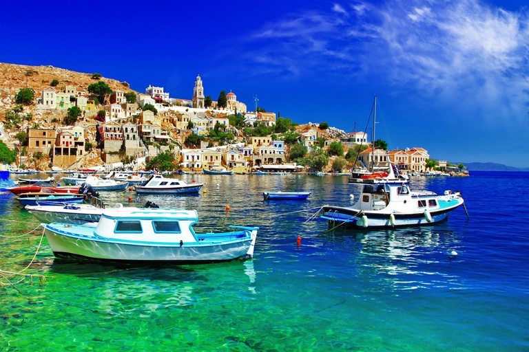 Au départ de Rhodes : Excursion d&#039;une journée sur l&#039;île de Symi et le monastère de Panormitis