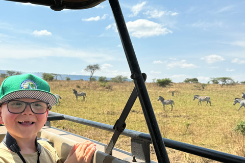 From Zanzibar: 2-Day Serengeti Park Safari Tour with Flights