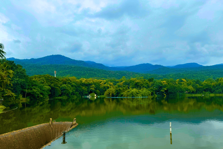 Chiang Mai Wat U Mong, Baan Kang Wat i jedzenie w wykonaniu Songtaew Trio